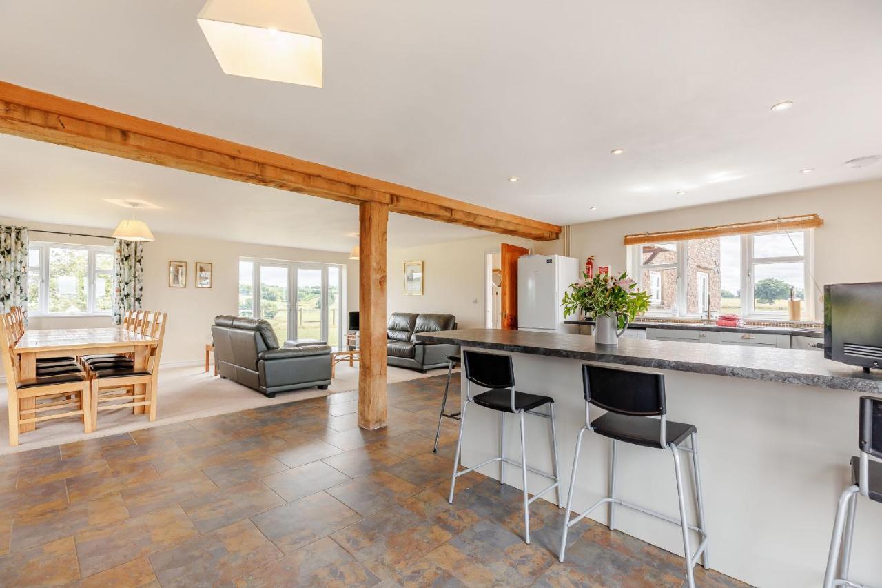 Wood Cottage Tenbury Eksteriør bilde